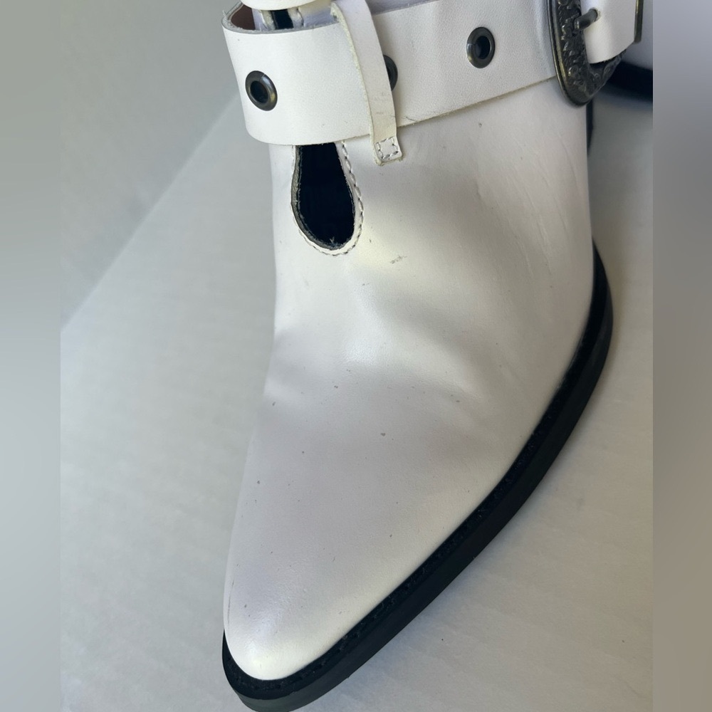 Dingo Born To Run White Leather Studded Buckle Ankle Heeled Cowgirl Boots DL242 - Picture 12 of 13